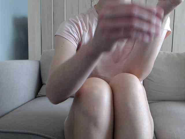 Shy-SweetGirl webcam