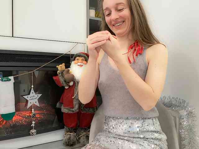 Shy-SweetGirl webcam