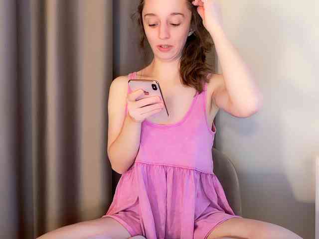 Shy-SweetGirl webcam