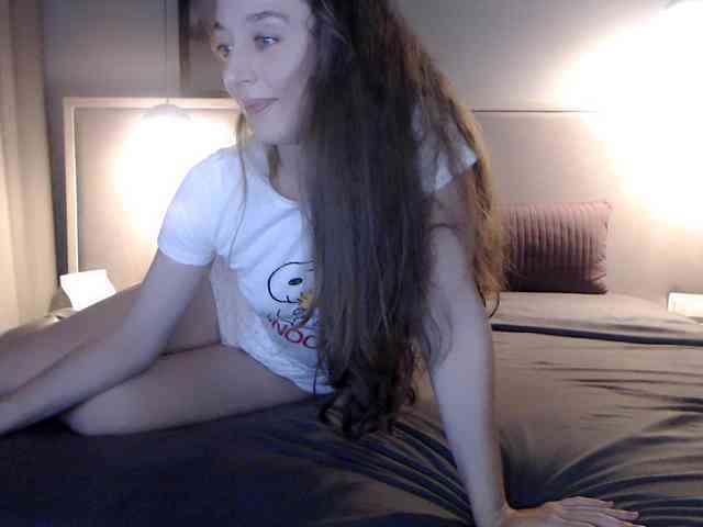 Shy-SweetGirl webcam