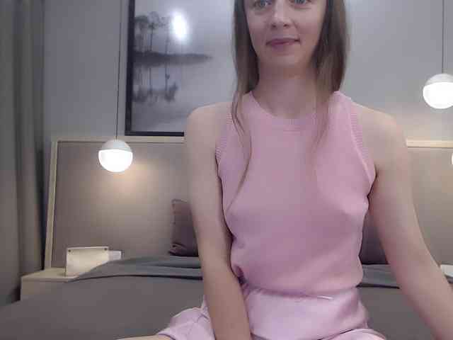 Shy-SweetGirl webcam