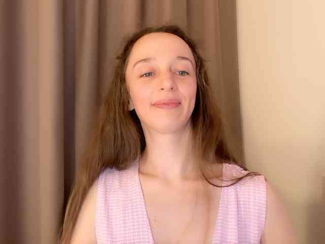 Shy-SweetGirl webcam