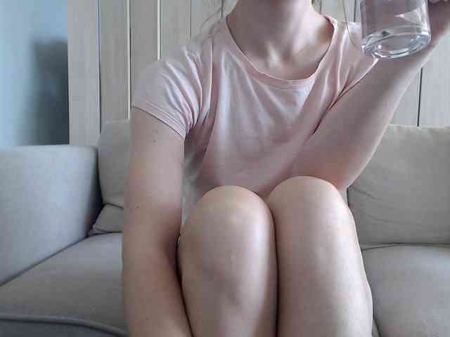 Shy-SweetGirl webcam