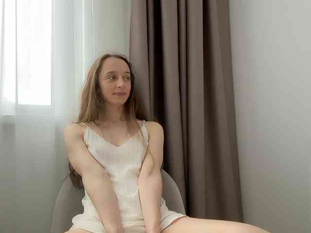 Shy-SweetGirl webcam