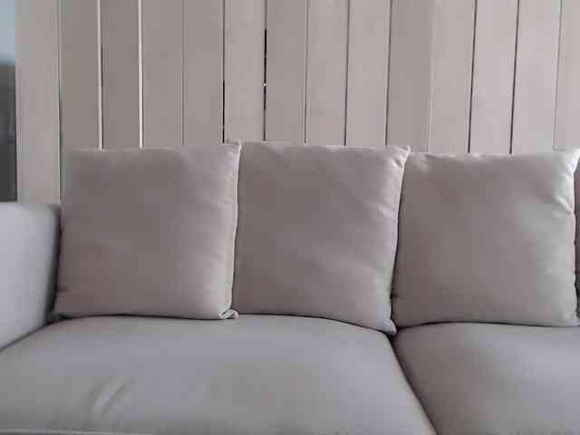 Shy-SweetGirl webcam