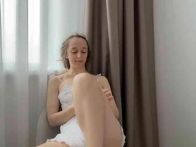 Shy-SweetGirl webcam