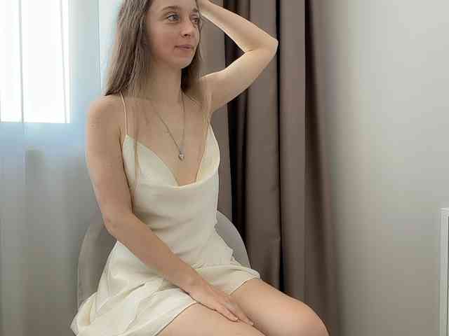 Shy-SweetGirl webcam