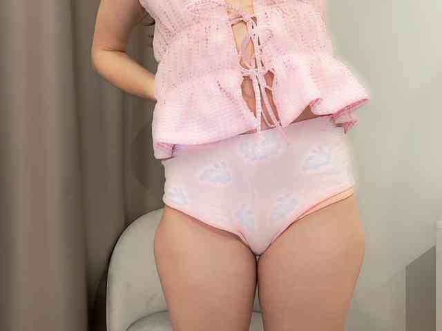 Shy-SweetGirl webcam