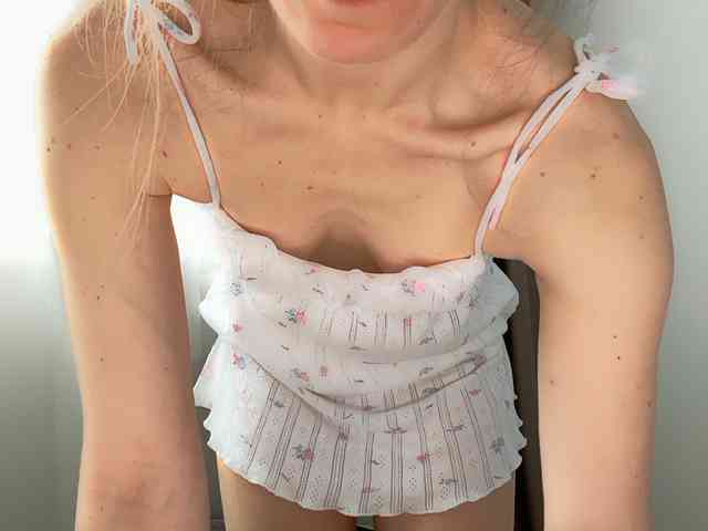 Shy-SweetGirl webcam