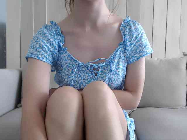 Shy-SweetGirl webcam
