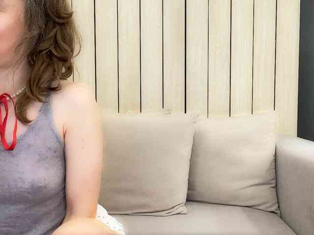 Shy-SweetGirl webcam