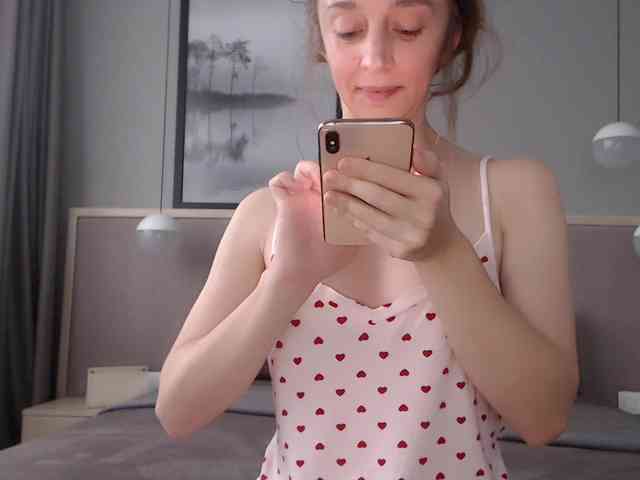 Shy-SweetGirl webcam