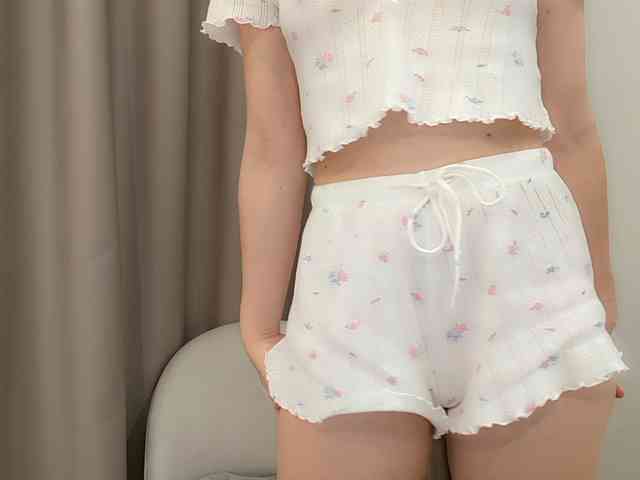 Shy-SweetGirl webcam