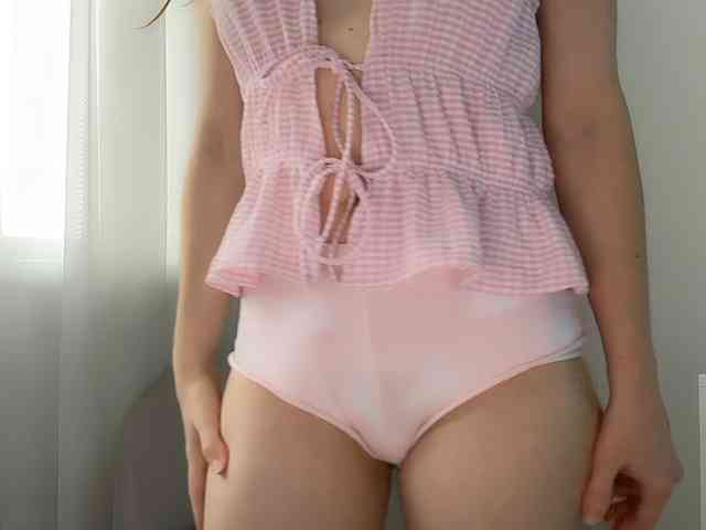 Shy-SweetGirl webcam