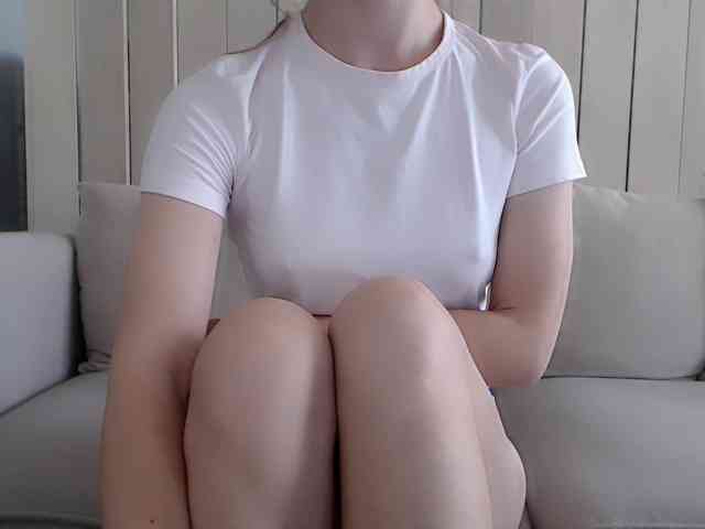 Shy-SweetGirl webcam