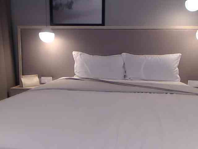 Shy-SweetGirl webcam