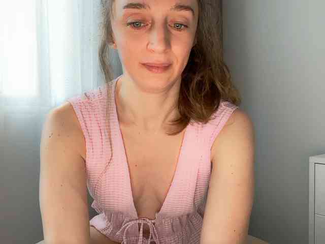 Shy-SweetGirl webcam