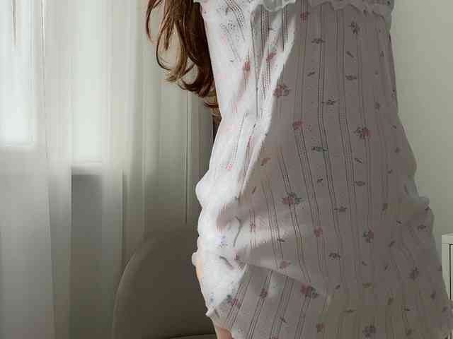 Shy-SweetGirl webcam