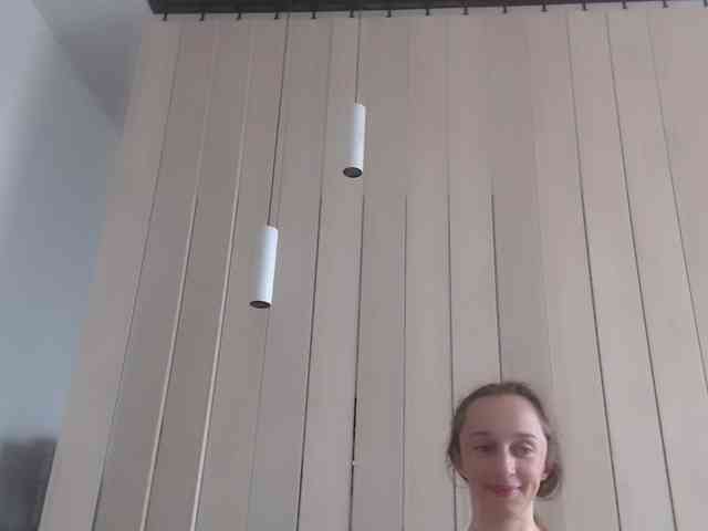 Shy-SweetGirl webcam