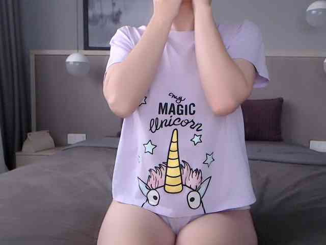 Shy-SweetGirl webcam