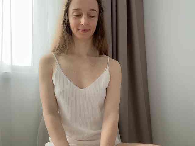 Shy-SweetGirl webcam