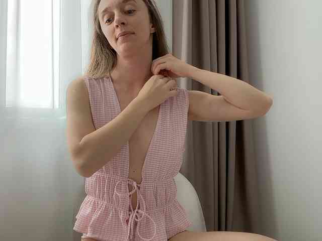 Shy-SweetGirl webcam