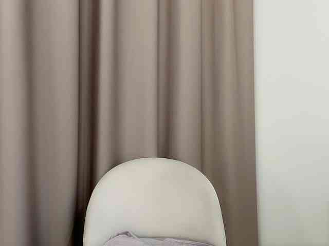 Shy-SweetGirl webcam