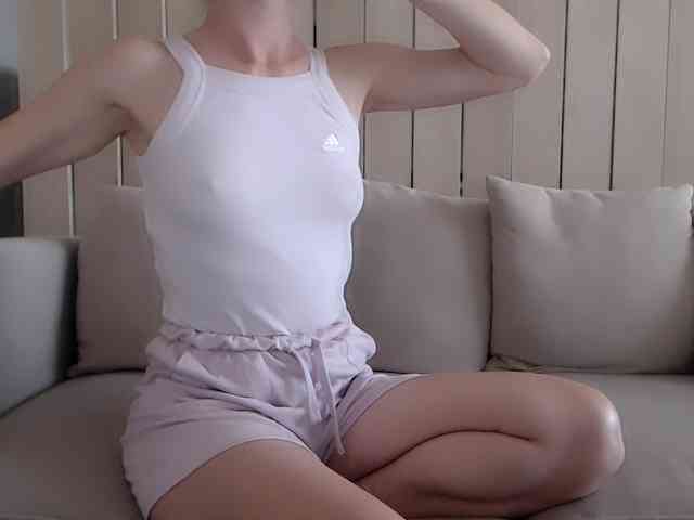 Shy-SweetGirl webcam
