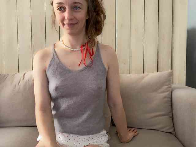 Shy-SweetGirl webcam