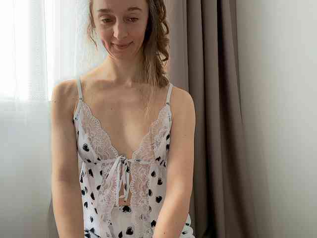 Shy-SweetGirl webcam