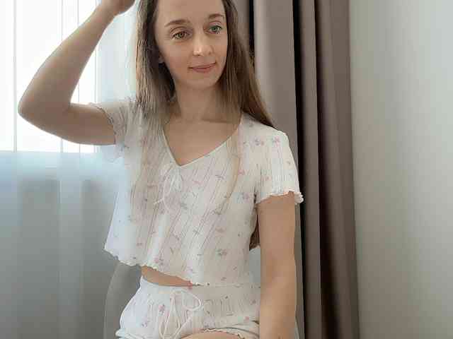 Shy-SweetGirl webcam