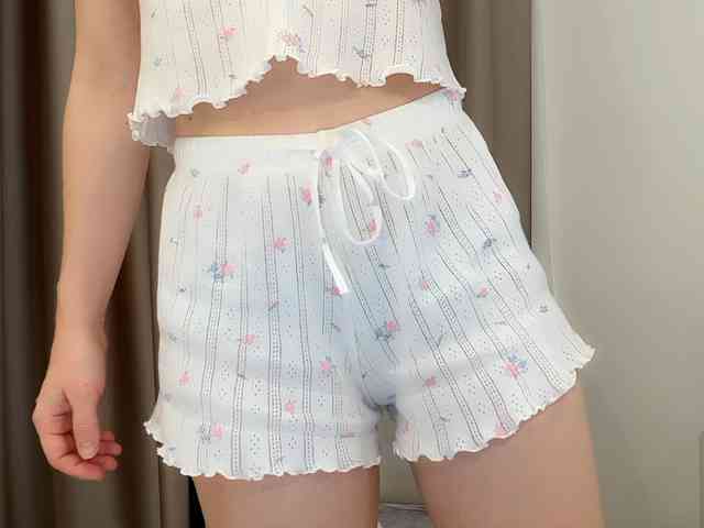 Shy-SweetGirl webcam