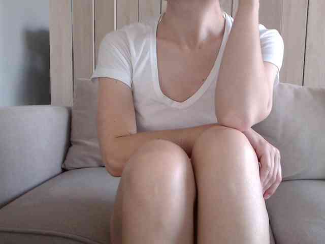 Shy-SweetGirl webcam
