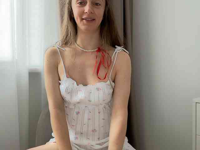 Shy-SweetGirl webcam