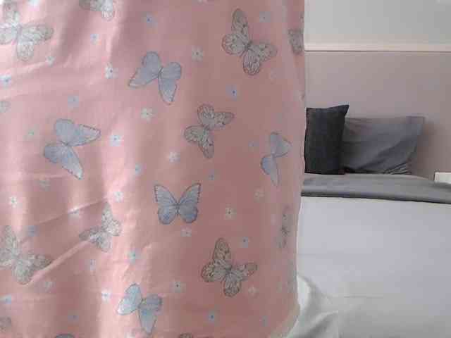 Shy-SweetGirl webcam