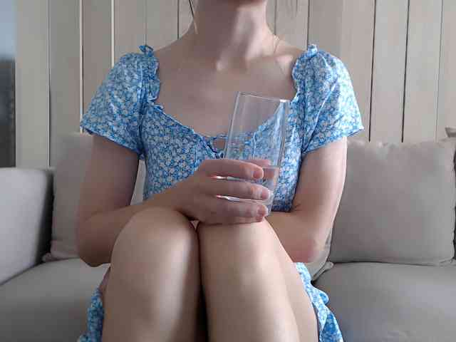 Shy-SweetGirl webcam