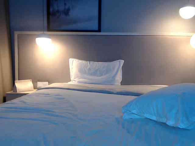 Shy-SweetGirl webcam