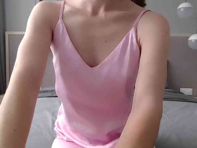 Shy-SweetGirl webcam