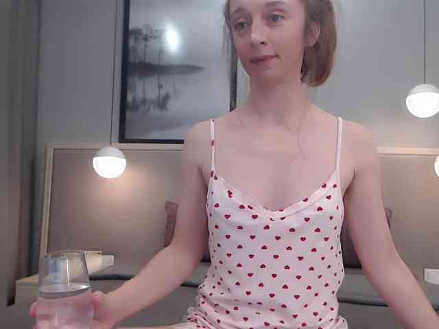Shy-SweetGirl webcam