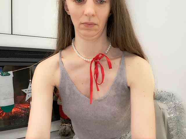 Shy-SweetGirl webcam