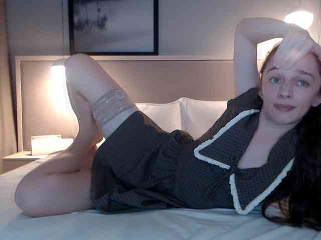 Shy-SweetGirl webcam