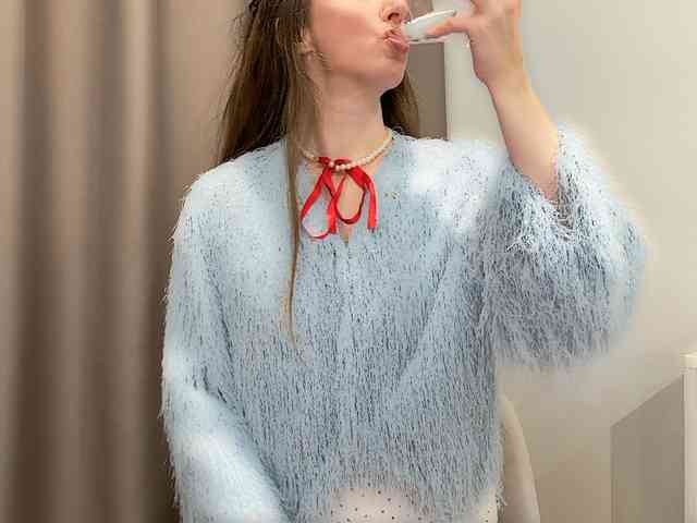 Shy-SweetGirl webcam