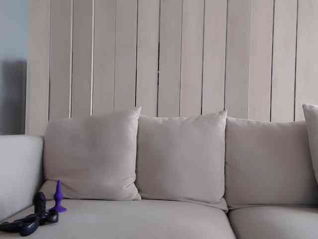 Shy-SweetGirl webcam