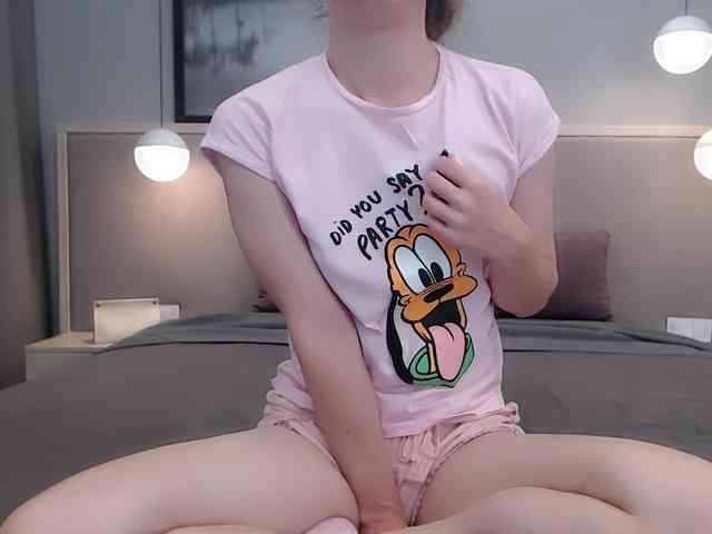 Shy-SweetGirl webcam