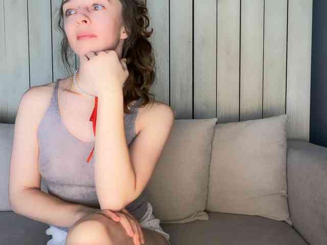 Shy-SweetGirl webcam