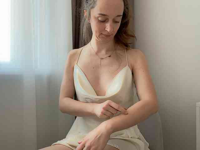 Shy-SweetGirl webcam