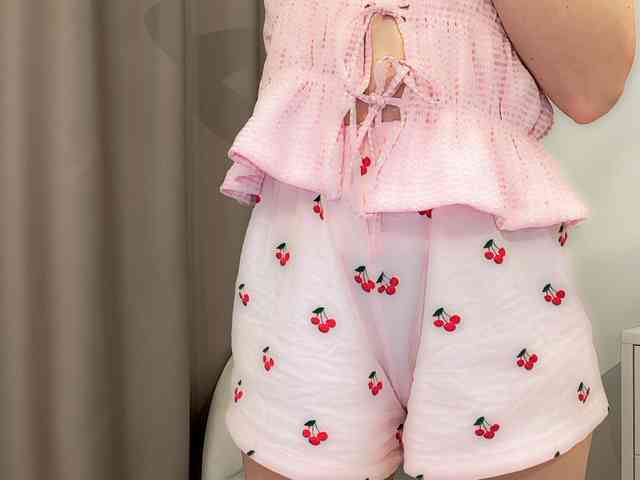 Shy-SweetGirl webcam