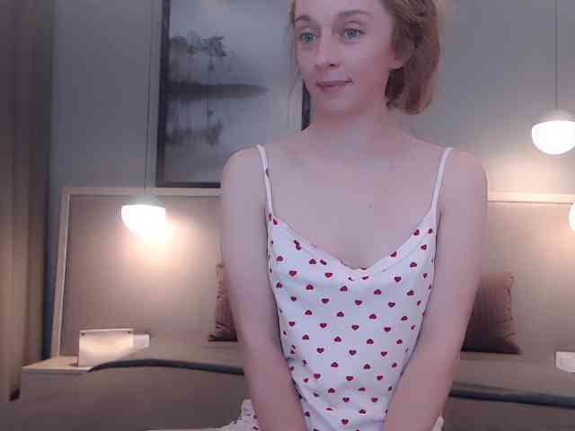 Shy-SweetGirl webcam