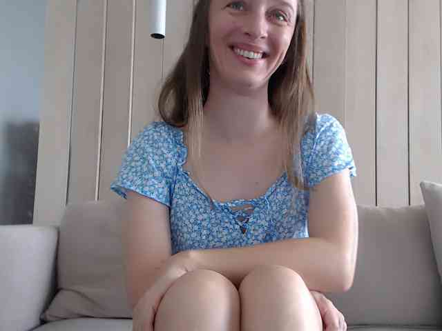 Shy-SweetGirl webcam