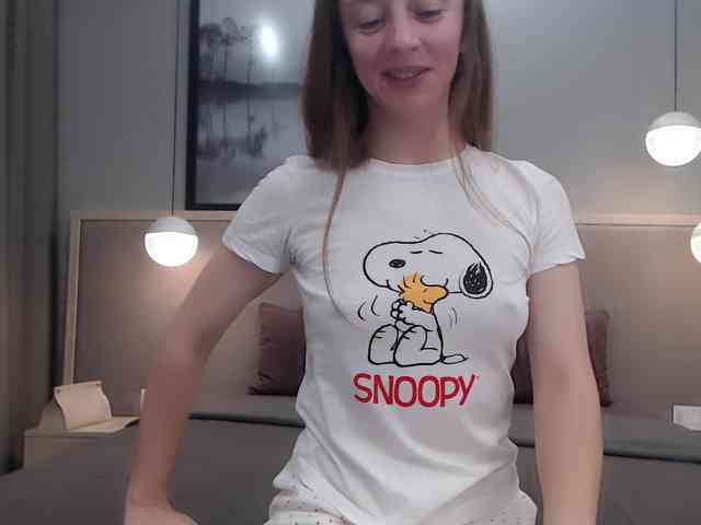 Shy-SweetGirl webcam